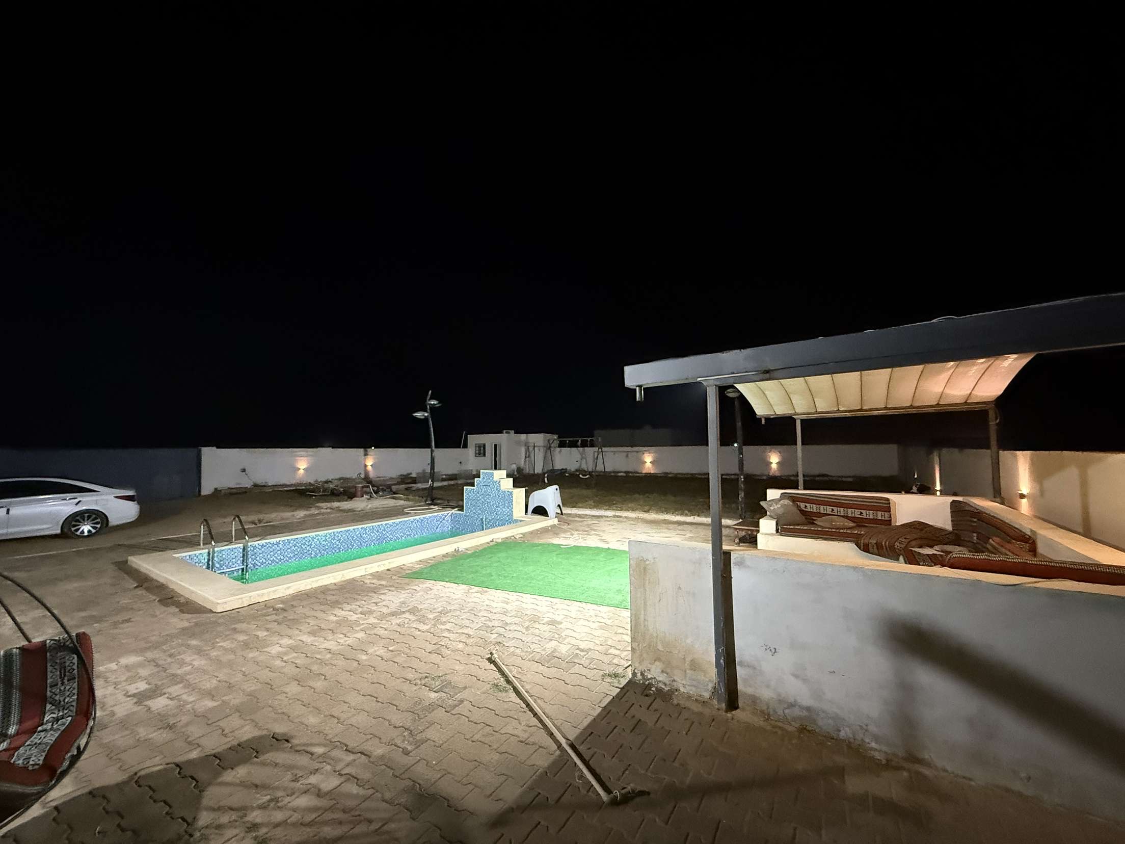 استراحة عنانه